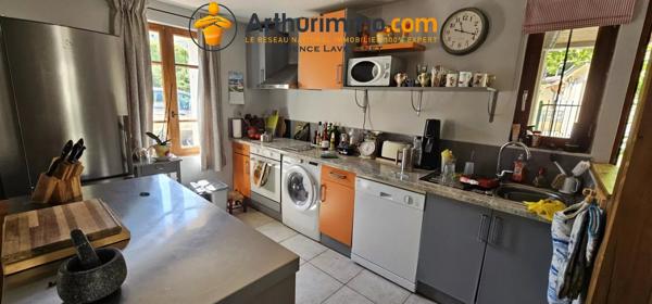 Vente                                                      Maison
                        
                     6 pièces                      90 m2                     à Quillan
