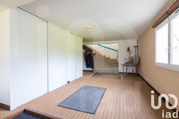 Maison à vendre 6 pièces 241 m² Valmont