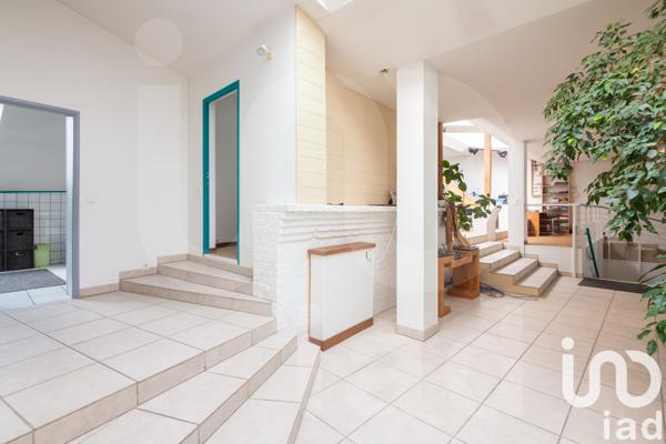 Maison à vendre 6 pièces 241 m² Valmont