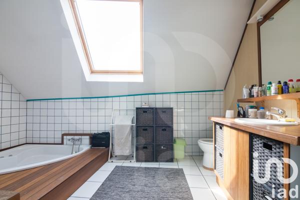 Maison à vendre 6 pièces 241 m² Valmont