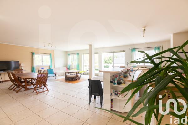 Maison à vendre 6 pièces 241 m² Valmont