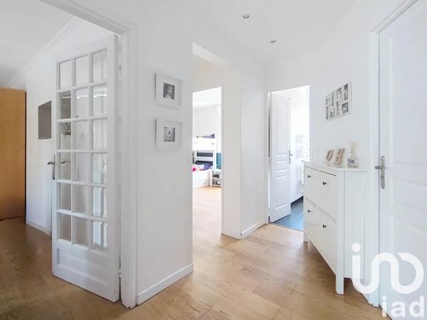 Apartment for sale 4 rooms 75 m² Issy-les-Moulineaux