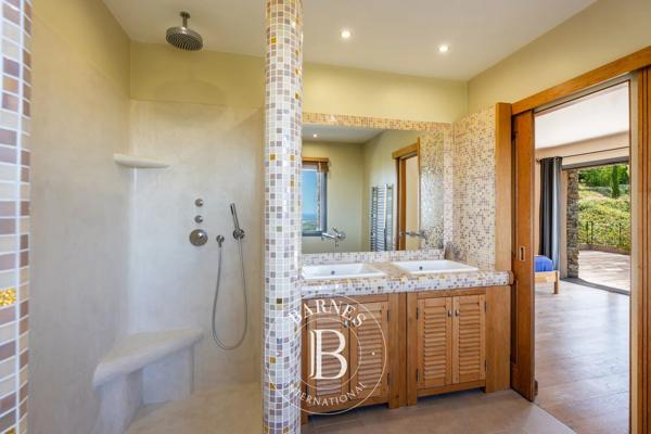 Sorbo-Ocagnano, Villa 4 Chambres -  223 m² à vendre