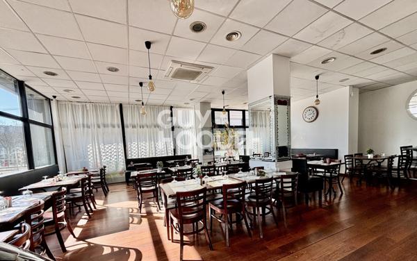 Restaurant/Brasserie à vendre de 255 m² en plein coeur du Centre-ville