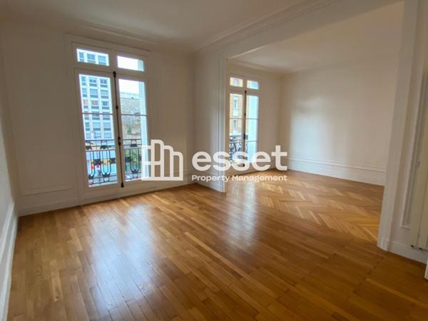 Location Appartement 4 pièces 103 m² - Paris 75015