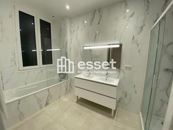 Location Appartement 4 pièces 103 m² - Paris 75015