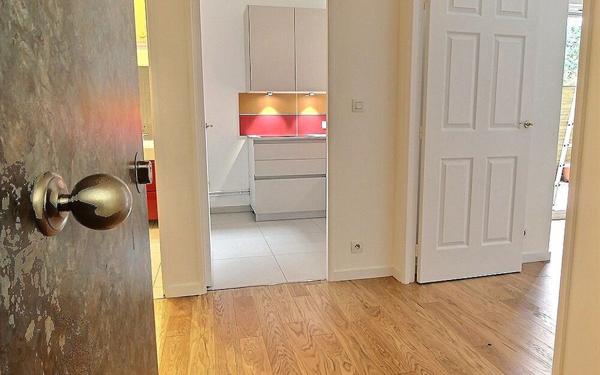 Appartement à vendre    2 pièces • 44,48 m2 Paris 12