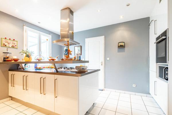 Maison à vendre    6 pièces • 124,19 m2 Marennes