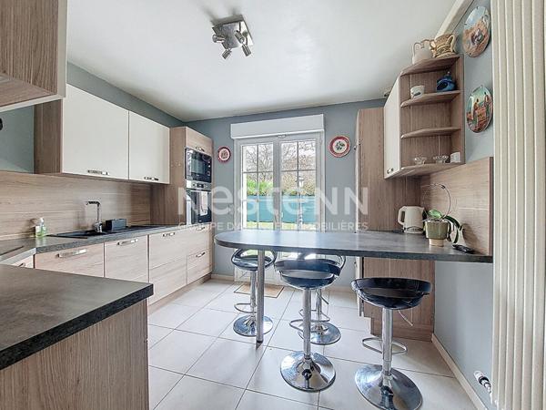 Maison 5 chambres à vendre à Chambray-les-Tours, limite Saint-Avertin.