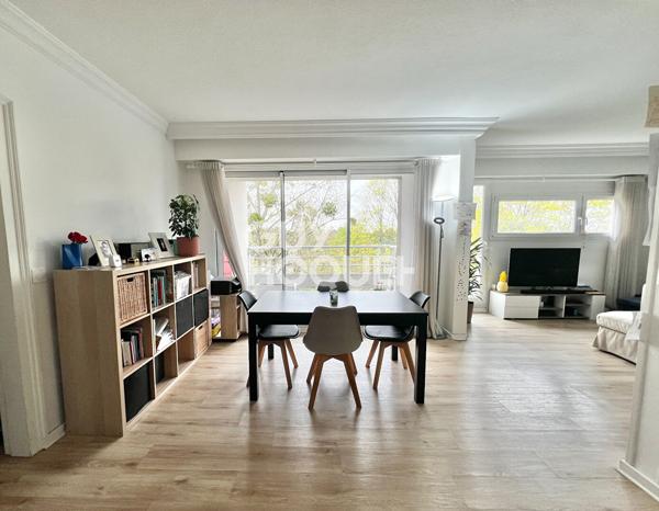 Appartement T5 (106.78 m²) à vendre à MASSY