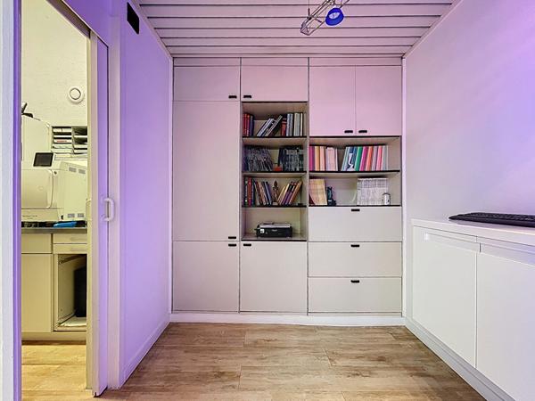 A vendre : bureaux + fond de commerce chirurgien dentiste 13008 Marseille