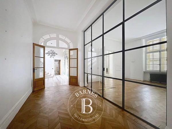Mouvaux, Appartement 2 Chambres -  239 m² à vendre