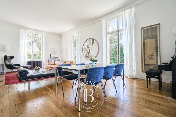 Mouvaux, Appartement 2 Chambres -  239 m² à vendre
