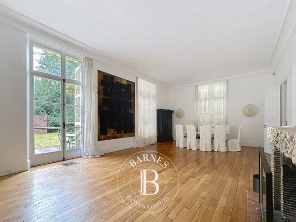 Mouvaux, Appartement 2 Chambres -  239 m² à vendre