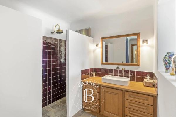 Sainte-Lucie-de-Porto-Vecchio, Villa 7 Chambres -  250 m² à vendre