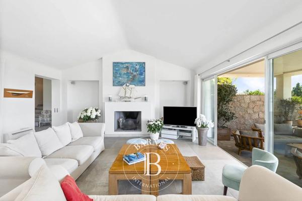 Sainte-Lucie-de-Porto-Vecchio, Villa 7 Chambres -  250 m² à vendre