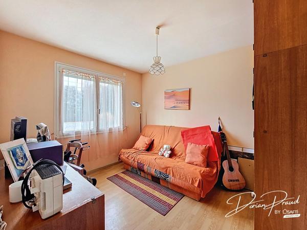 Maison 3 chambres sur un terrain de 590 m2