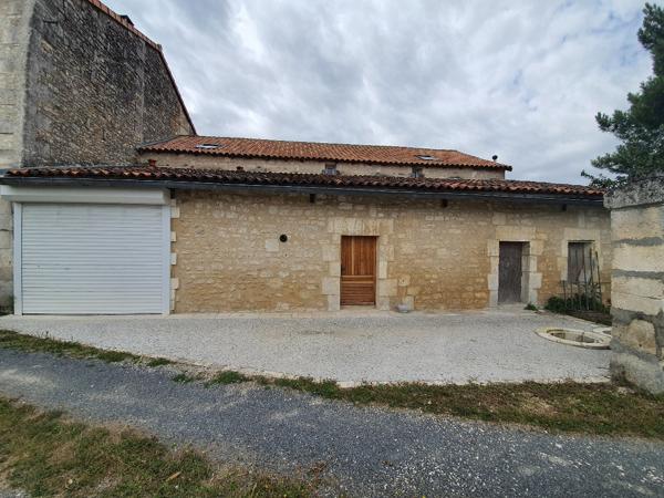 Maison La Couronne 5 pièce(s)