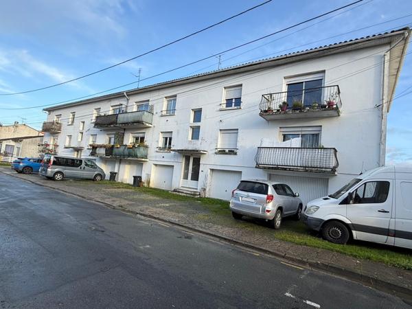 Immeuble de rapport de huits appartements