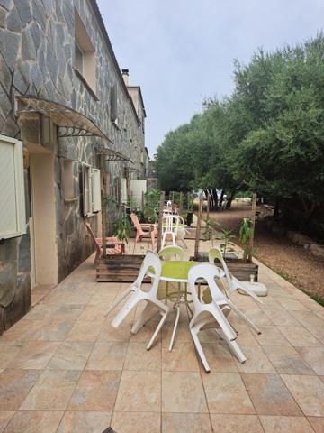 Maison 26 pièces - 500 m²