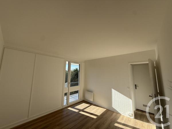Appartement F4 à vendre  4 pièces - 77,24 m2 YERRES - 91