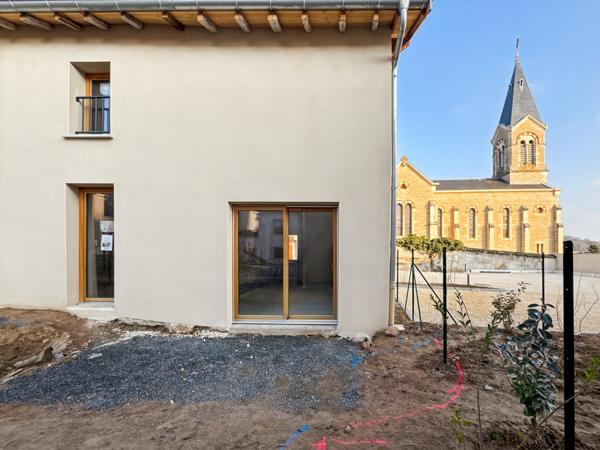 Trévoux (01600) Plateau Duplex avec Jardin à Aménager - Hyper Centre Village