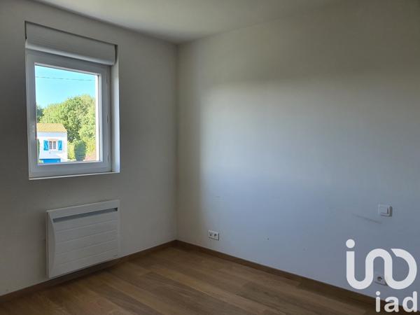 Maison 6 pièces de 134 m² à Essarts en Bocage (85140)