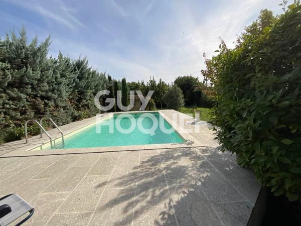 Maison spacieuse à vendre à Le Thor - 4 chambres et grand jardin avec piscine !