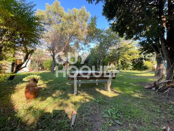 Maison spacieuse à vendre à Le Thor - 4 chambres et grand jardin avec piscine !