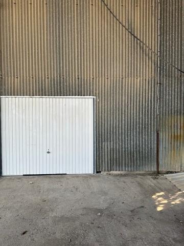 GRAND GARAGE SUR CARCASSONNE