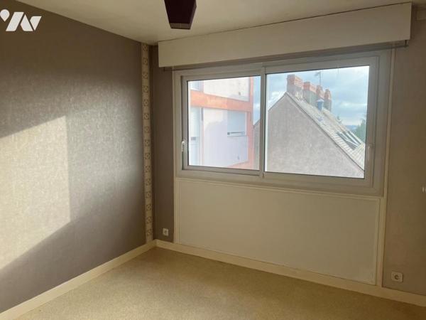 LAVAL, Appartement type 4