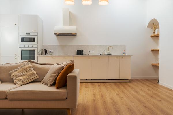 CARCASSONNE – BASTIDE ST LOUIS A louer Superbe appartement meublé T4 110m² (93m²)