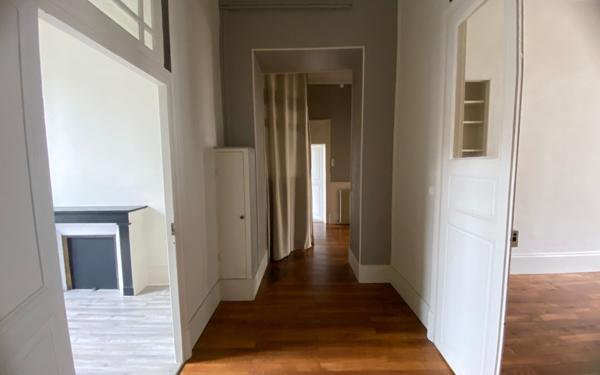 Appartement à louer    4 pièces • 140,57 m2 Nevers