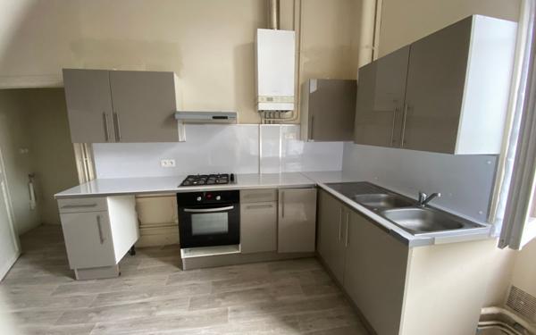 Appartement à louer    4 pièces • 140,57 m2 Nevers