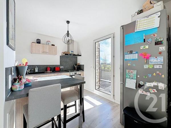 Appartement F3 à vendre  3 pièces - 63,03 m2 ST PIERRE DU PERRAY - 91