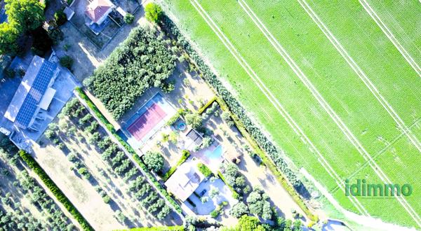 Ensemble de propriétés Mondragon (84430)