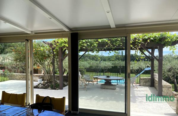 Ensemble de propriétés Mondragon (84430)