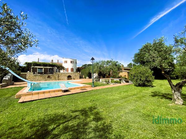 Ensemble de propriétés Mondragon (84430)