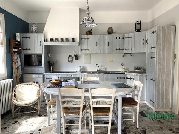 Ensemble de propriétés Mondragon (84430)