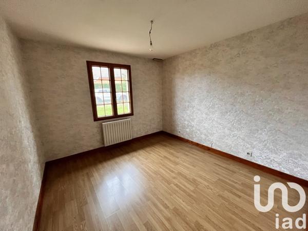 Maison traditionnelle 5 pièces de 93 m² à Bourbon-Lancy (71140)