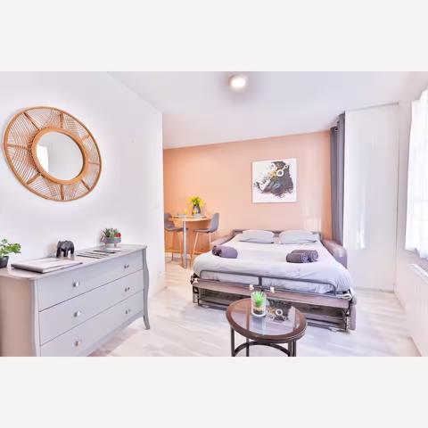 Immeuble
         3 pièces
        - 77 m² 179 900 €*
