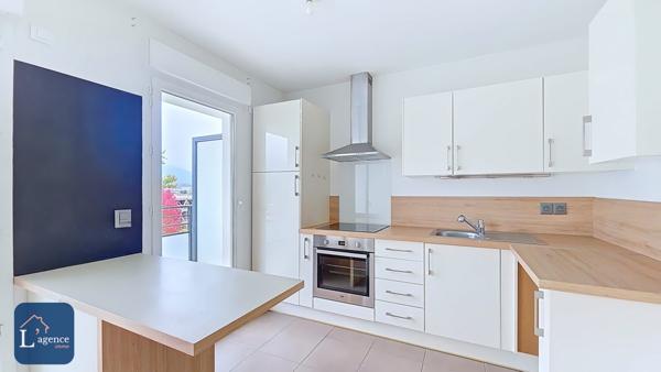 Appartement T3 Dernier étage Balcon Garage Vue jura Saint-Genis-Pouilly 01630