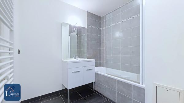 Appartement T3 Dernier étage Balcon Garage Vue jura Saint-Genis-Pouilly 01630