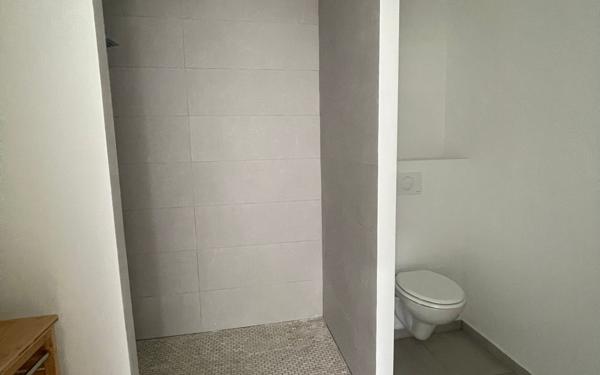 Appartement à louer    3 pièces •  Le Gosier