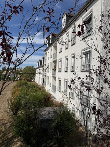 Appartement
         2 pièces
        - 43 m² Exclusivité 119 900 € *