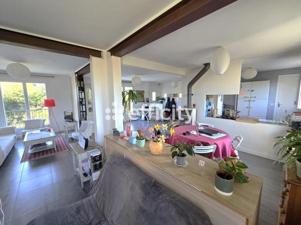 Maison 6 pièces - 191 m²