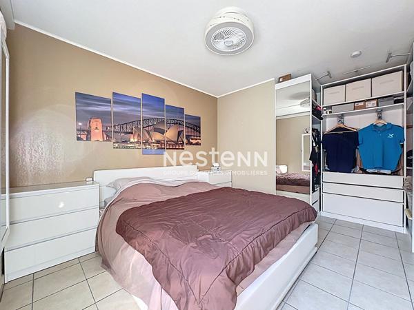 VALLAURIS - 5 pièces - 102m² - 2 Garages fermés - Dernier étage - SUD