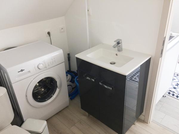 Besançon (25000) STUDIO MEUBLE PRET A S'INSTALLER