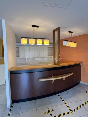 Local commercial de 250 m²