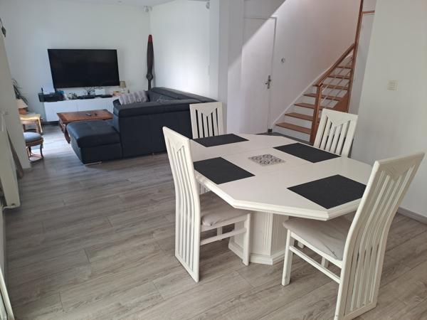 Maison
         7 pièces
        - 125 m² Exclusivité 187 000 € *